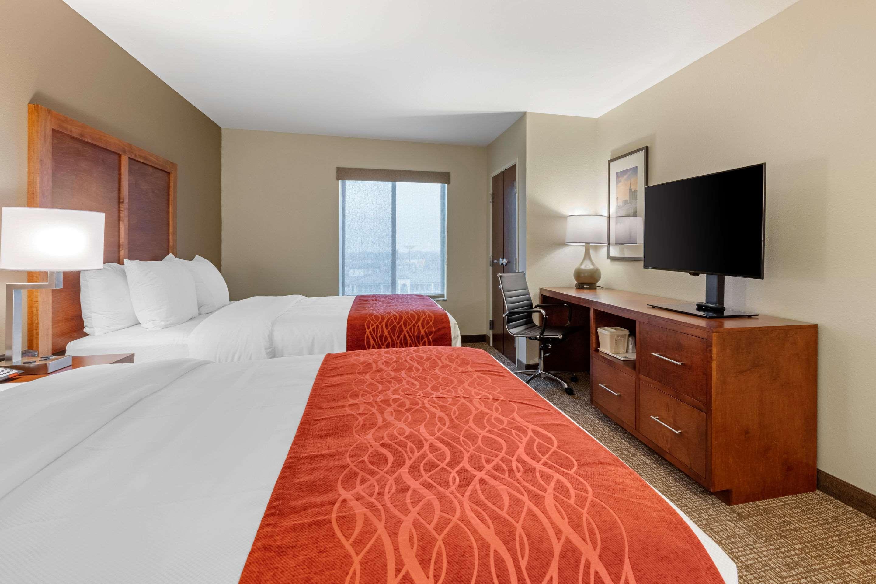 Comfort Inn ホワイトハウス エクステリア 写真