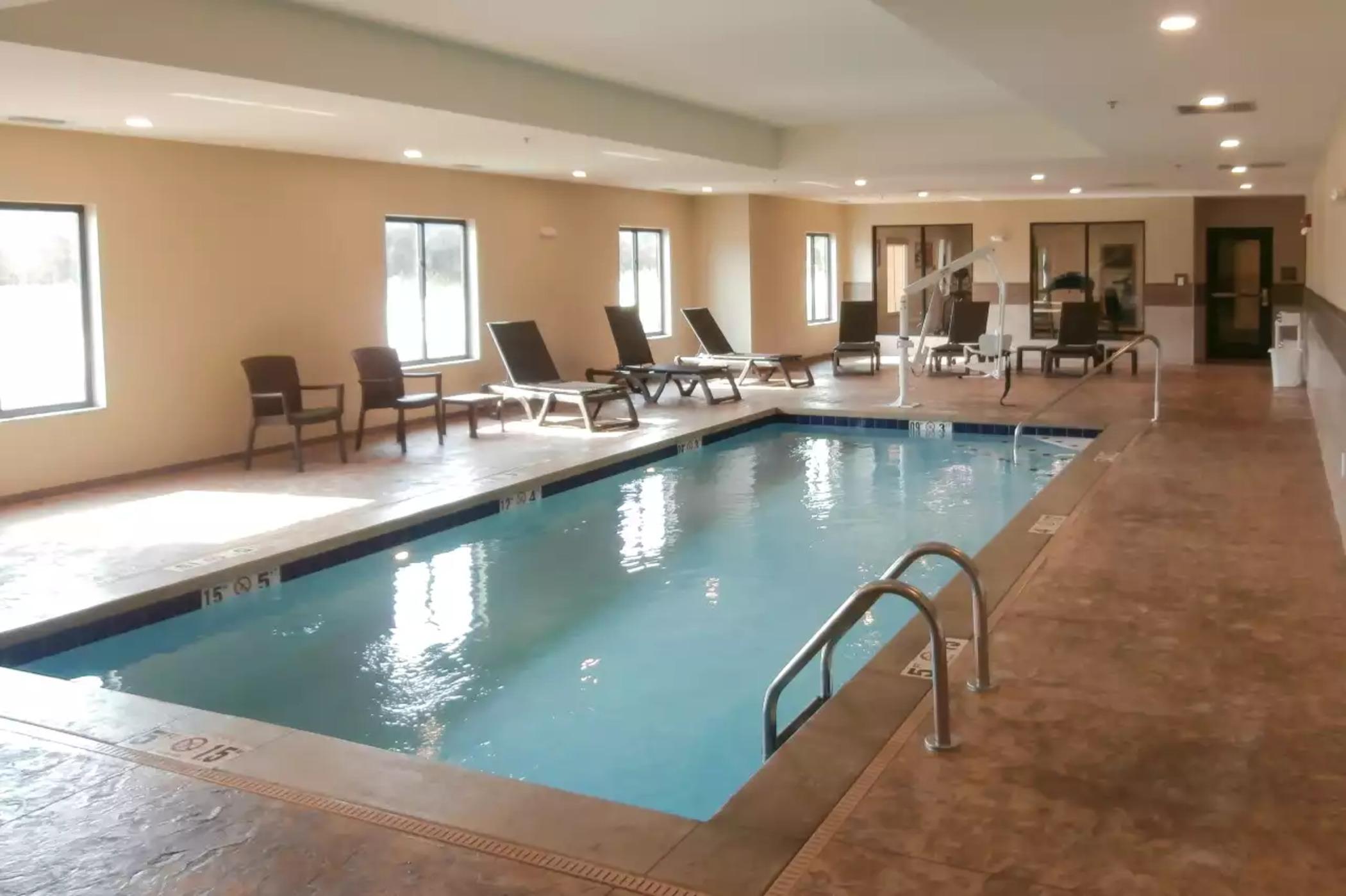 Comfort Inn ホワイトハウス エクステリア 写真