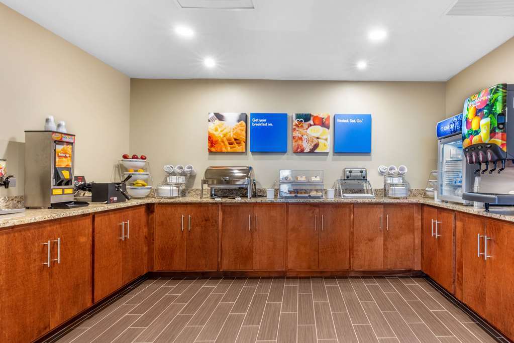 Comfort Inn ホワイトハウス レストラン 写真